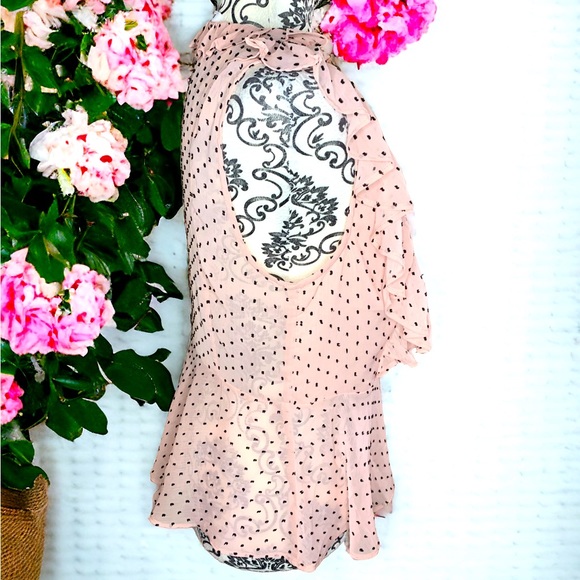 BELLE VERE Women’s polka dot tank with ruffles- Medium - Picture 3 of 6